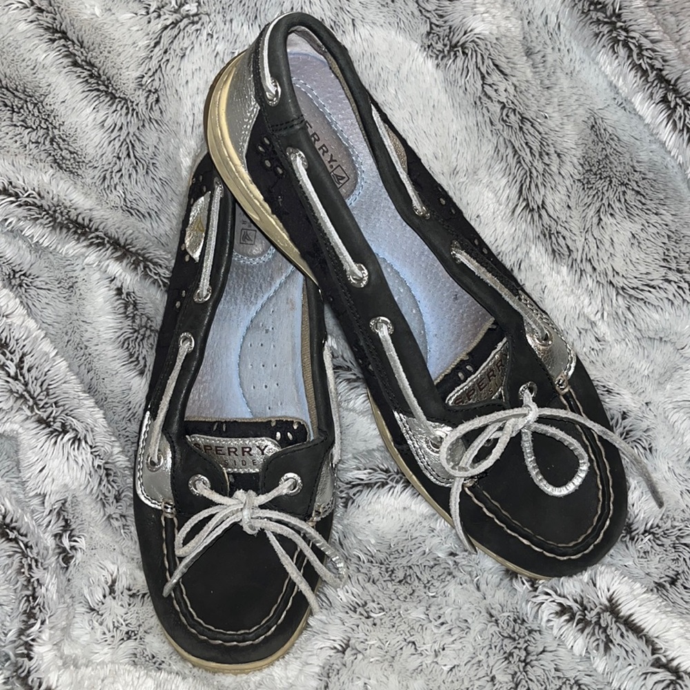 Women size 8 angelfish Sperry boat shoe